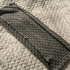 Michal Kors Infinity Scarf